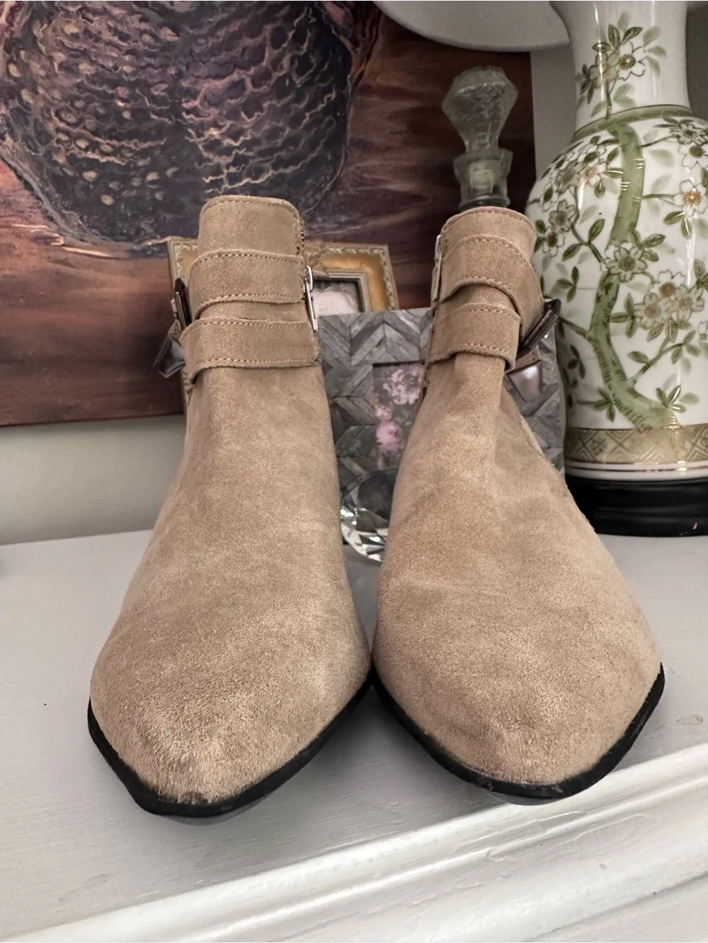 ASOS Men’s Stone Suede Chelsea Boots Stacked Heel Western Sz 7